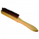 BROSSE AVEC MANCHE LAITON